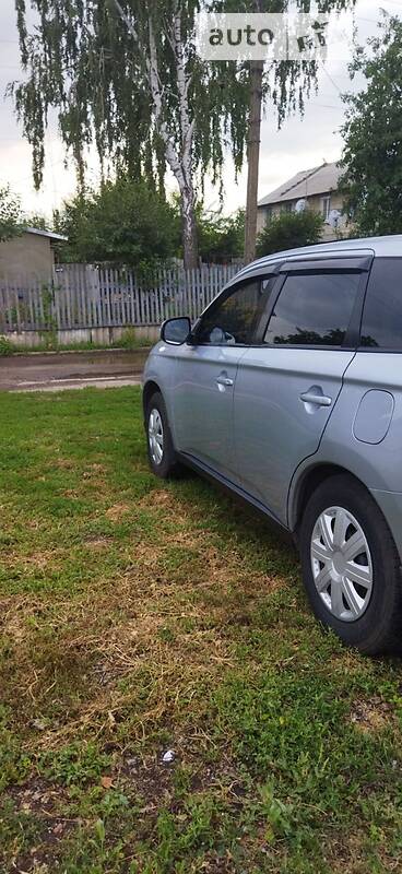 Універсал Mitsubishi Outlander 2013 в Балаклії