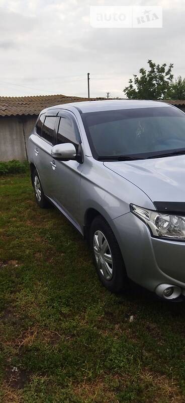 Універсал Mitsubishi Outlander 2013 в Балаклії