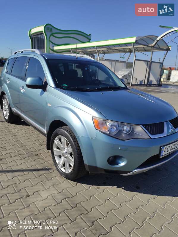 Mitsubishi Outlander 2008