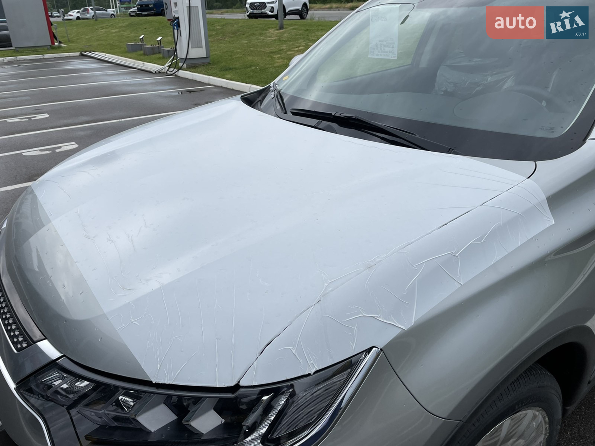 2021 Mitsubishi Outlander - мініатюра 18