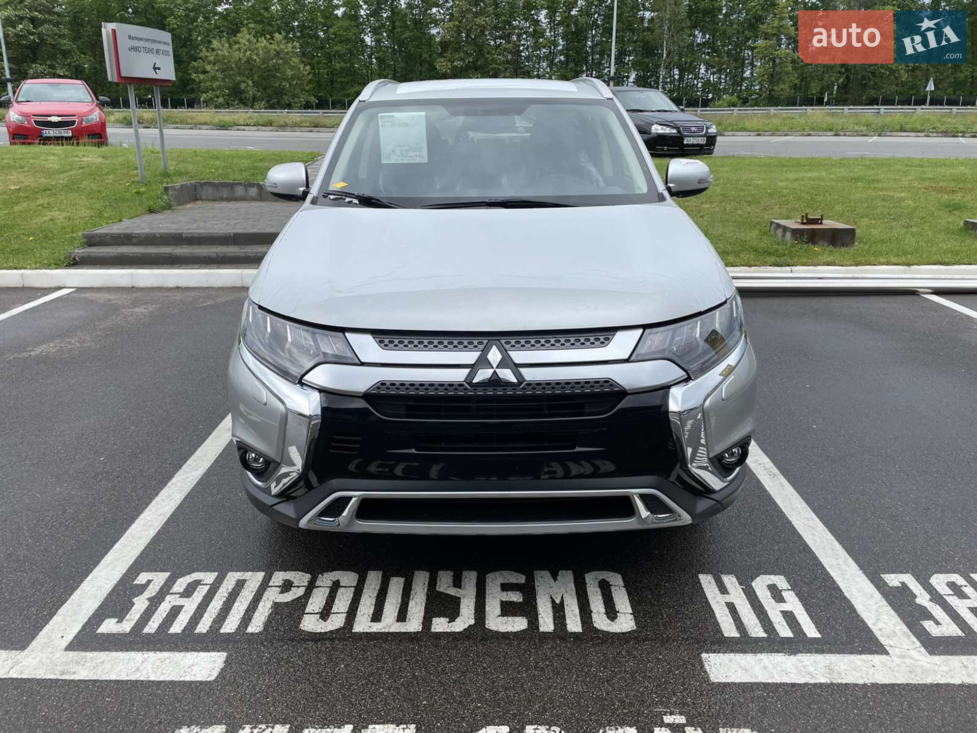 2021 Mitsubishi Outlander - мініатюра 21
