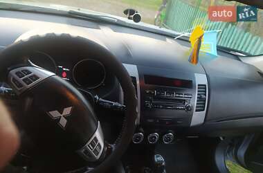 Позашляховик / Кросовер Mitsubishi Outlander 2011 в Івано-Франківську