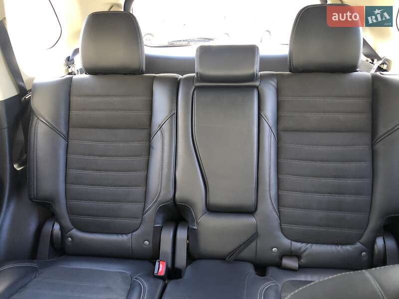 Универсал Mitsubishi Outlander 2019 в Одессе