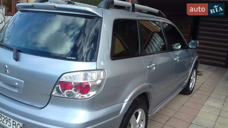 Позашляховик / Кросовер Mitsubishi Outlander 2008 в Глибокій