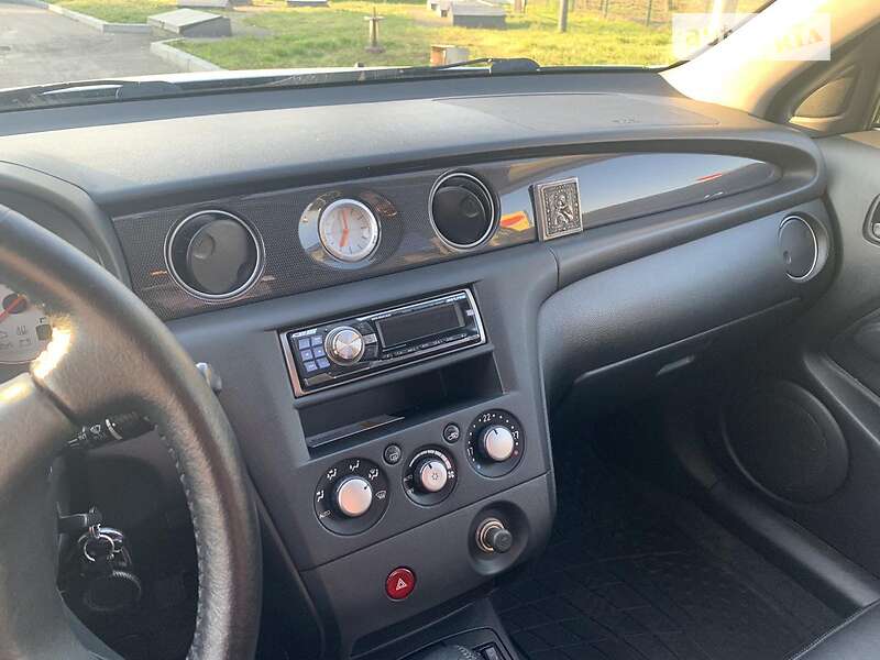 Позашляховик / Кросовер Mitsubishi Outlander 2008 в Києві