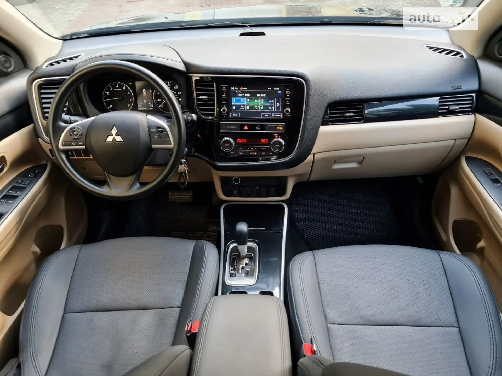2019 Mitsubishi Outlander - мініатюра 15