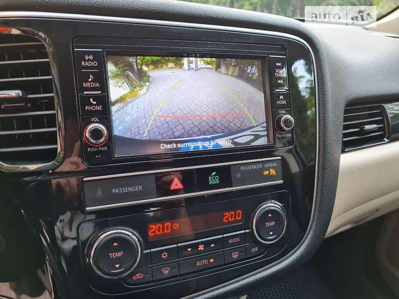 Внедорожник / Кроссовер Mitsubishi Outlander 2019 в Ровно