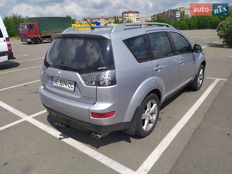 Позашляховик / Кросовер Mitsubishi Outlander 2007 в Кривому Розі