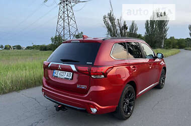 Внедорожник / Кроссовер Mitsubishi Outlander 2018 в Днепре