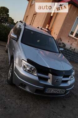 Внедорожник / Кроссовер Mitsubishi Outlander 2007 в Хмельницком