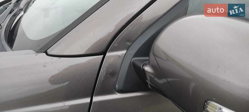 Внедорожник / Кроссовер Mitsubishi Outlander 2010 в Самборе фото 16 Внедорожник / Кроссовер Mitsubishi Outlander 2010 в Самборе