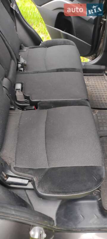 Внедорожник / Кроссовер Mitsubishi Outlander 2010 в Самборе фото 23 Внедорожник / Кроссовер Mitsubishi Outlander 2010 в Самборе