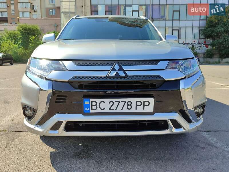 AUTO.RIA – Продам Митсубиси Аутлендер 2021 (BC2778PP) гибрид