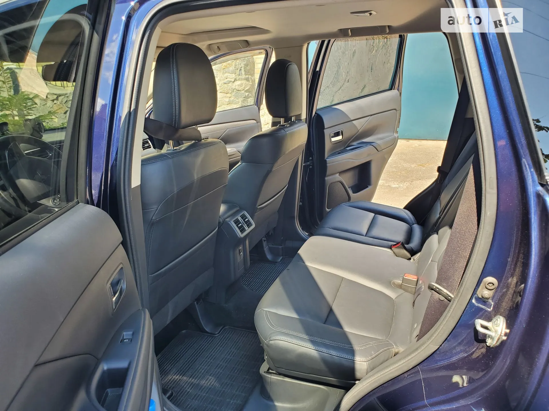 2018 Mitsubishi Outlander - мініатюра 12