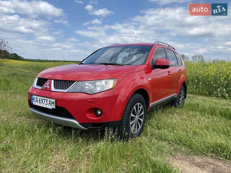 Внедорожник / Кроссовер Mitsubishi Outlander 2007 в Балте