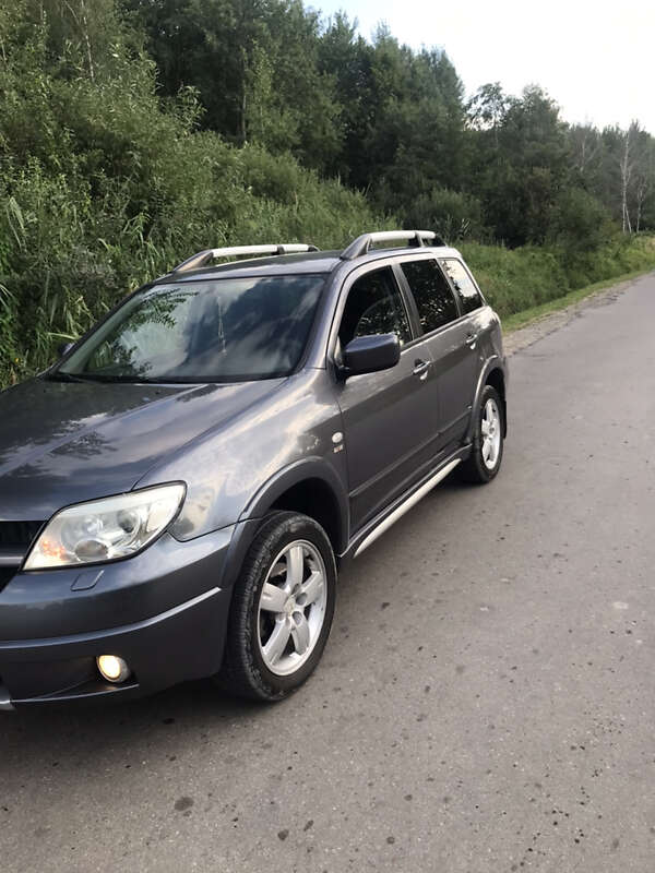 Позашляховик / Кросовер Mitsubishi Outlander 2006 в Бориславі фото Позашляховик / Кросовер Mitsubishi Outlander 2006 в Бориславі