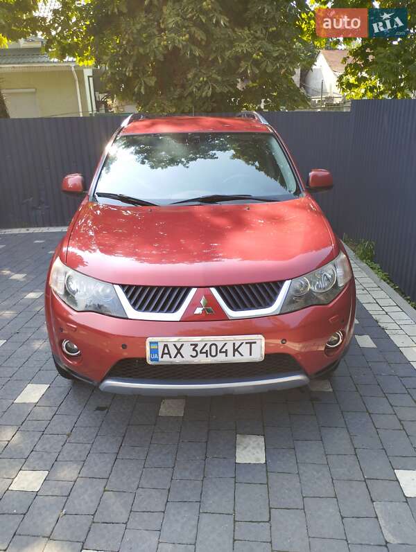 Mitsubishi Outlander 2008