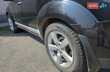 Mitsubishi Outlander 2008