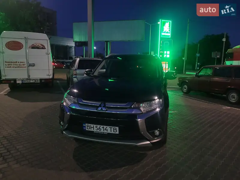 Mitsubishi Outlander