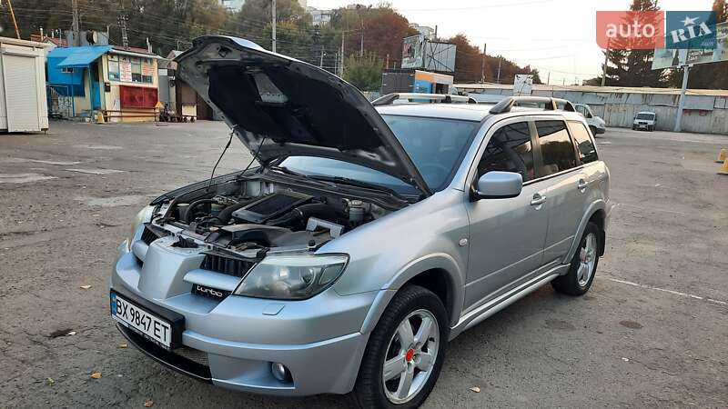 Позашляховик / Кросовер Mitsubishi Outlander 2006 в Хмельницькому