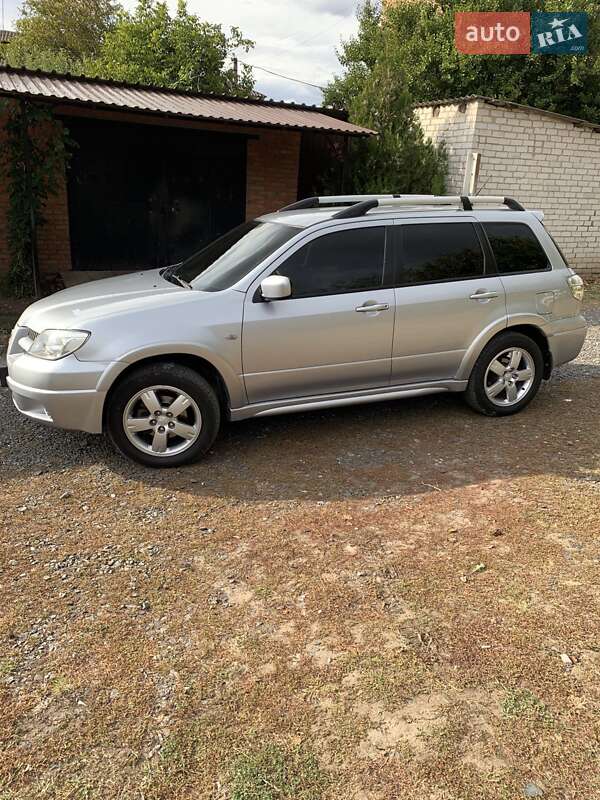 Позашляховик / Кросовер Mitsubishi Outlander 2007 в Кобеляках