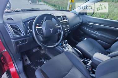 Позашляховик / Кросовер Mitsubishi Outlander 2015 в Ворохті
