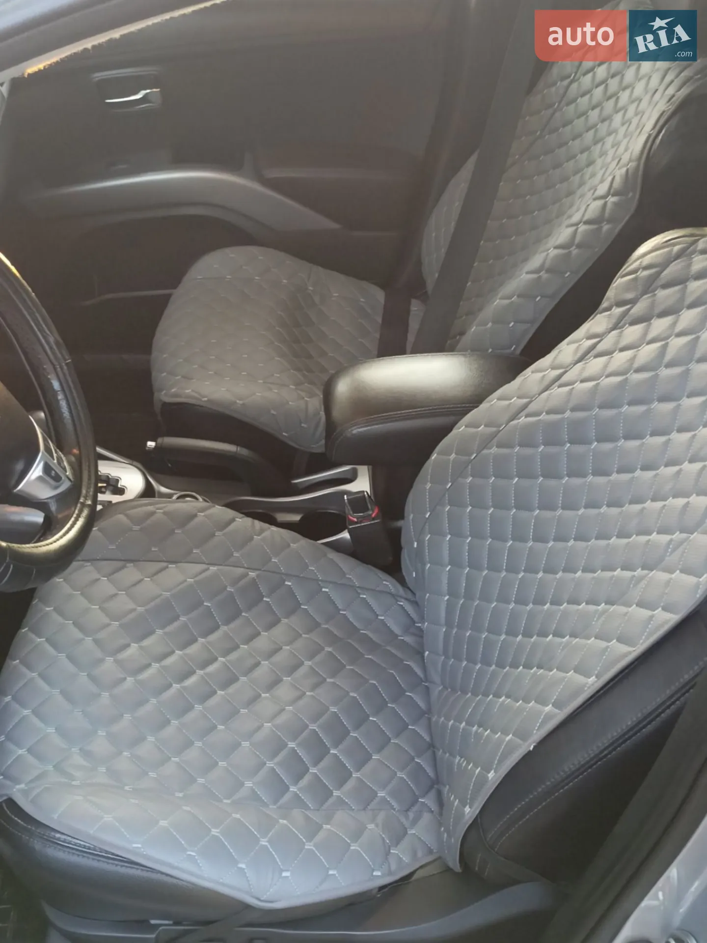 2011 Mitsubishi Outlander - мініатюра 21