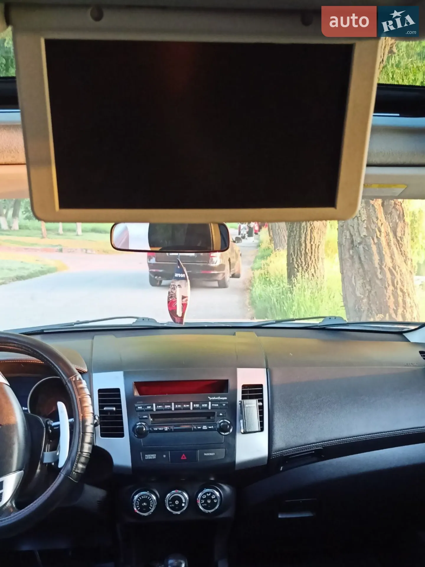 2011 Mitsubishi Outlander - мініатюра 25