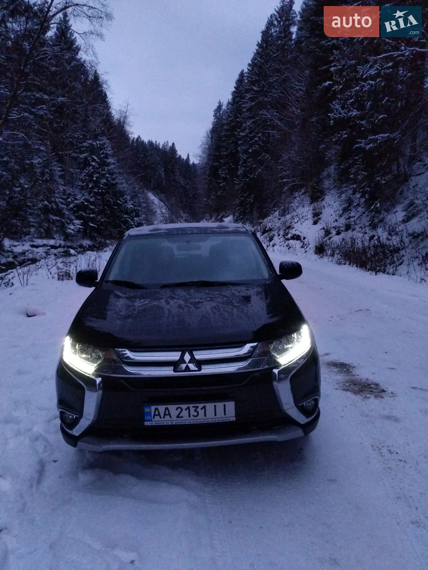 2016 Mitsubishi Outlander - мініатюра 2
