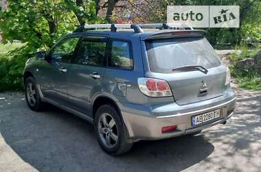 Позашляховик / Кросовер Mitsubishi Outlander 2004 в Первомайську