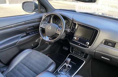 Позашляховик / Кросовер Mitsubishi Outlander 2020 в Білій Церкві