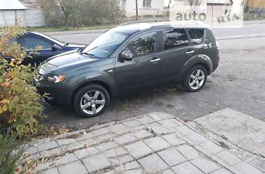 Позашляховик / Кросовер Mitsubishi Outlander 2007 в Острозі