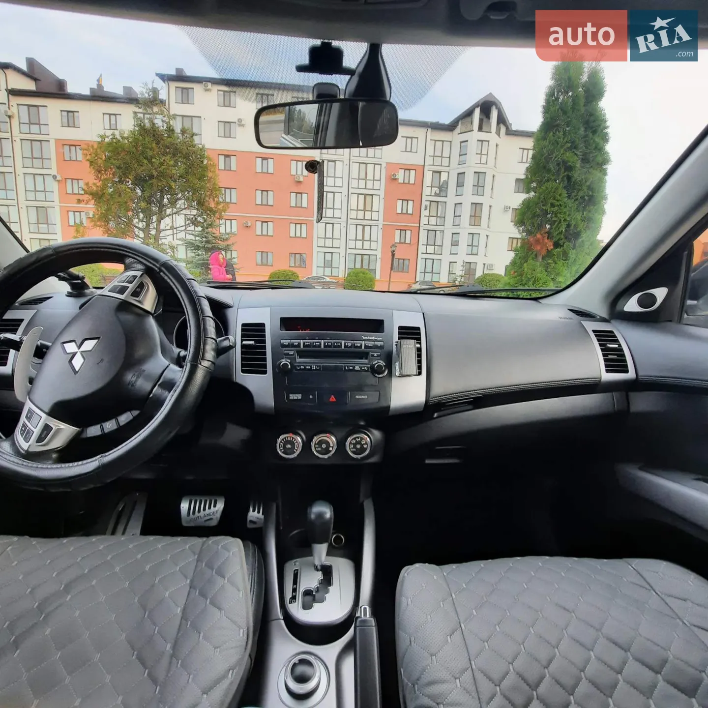 2011 Mitsubishi Outlander - мініатюра 10