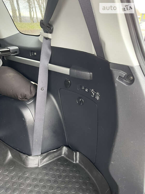 Позашляховик / Кросовер Mitsubishi Outlander 2007 в Чернівцях