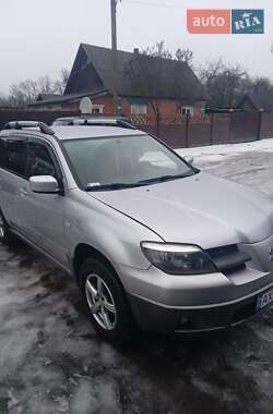 Внедорожник / Кроссовер Mitsubishi Outlander 2003 в Богодухове