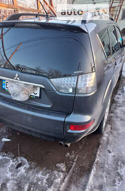 Внедорожник / Кроссовер Mitsubishi Outlander 2011 в Одессе