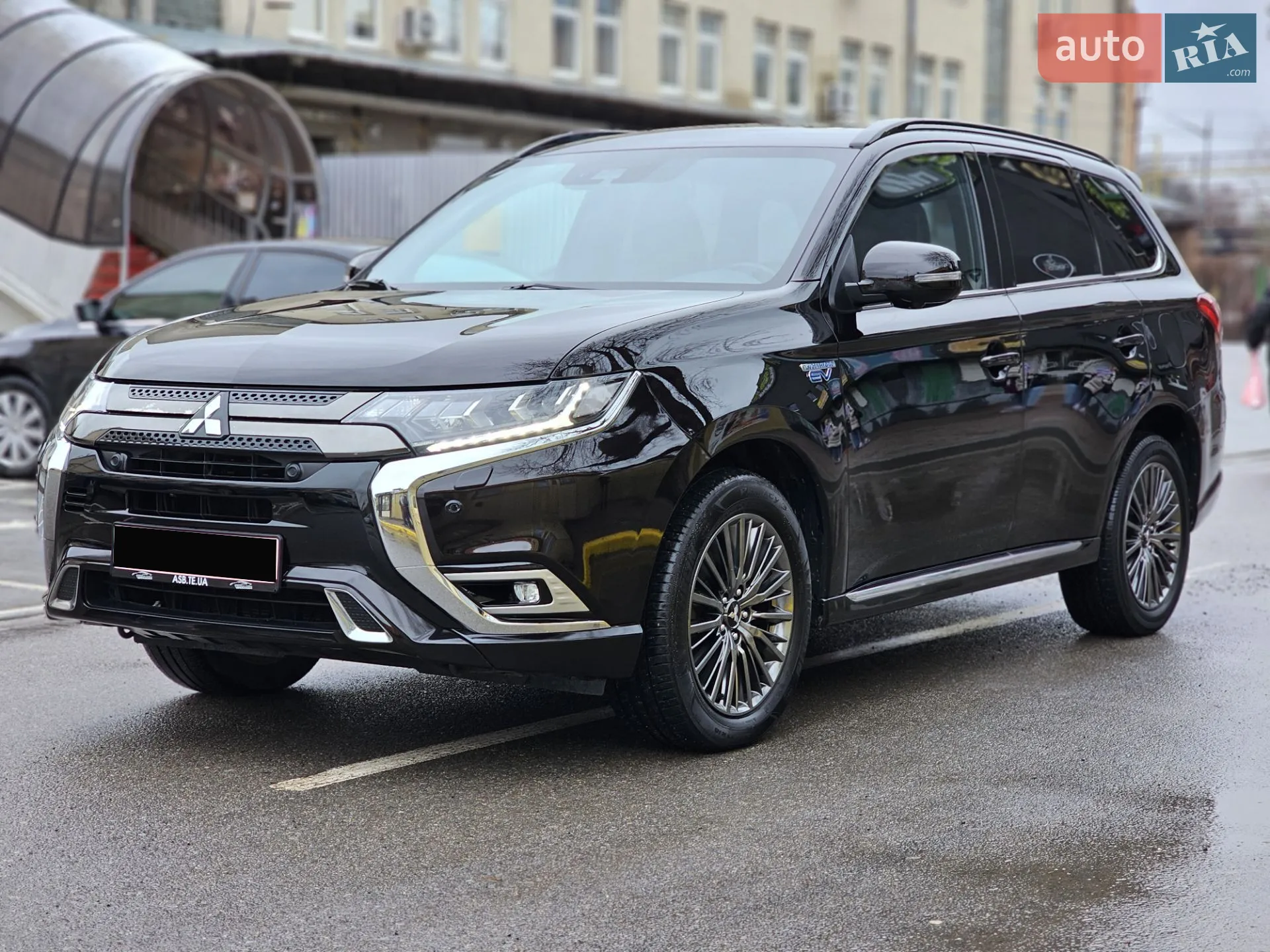 2018 Mitsubishi Outlander - мініатюра 2