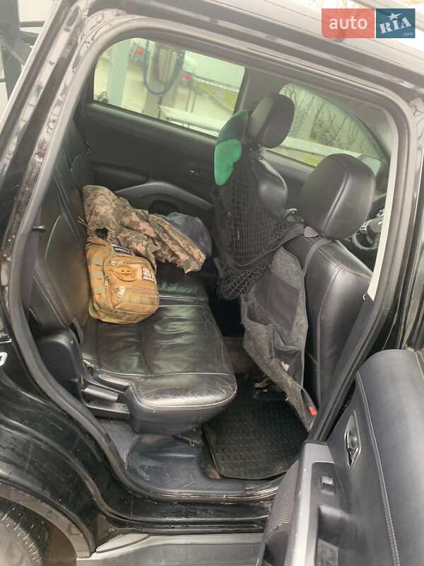 Позашляховик / Кросовер Mitsubishi Outlander 2012 в Кропивницькому фото 6 Позашляховик / Кросовер Mitsubishi Outlander 2012 в Кропивницькому