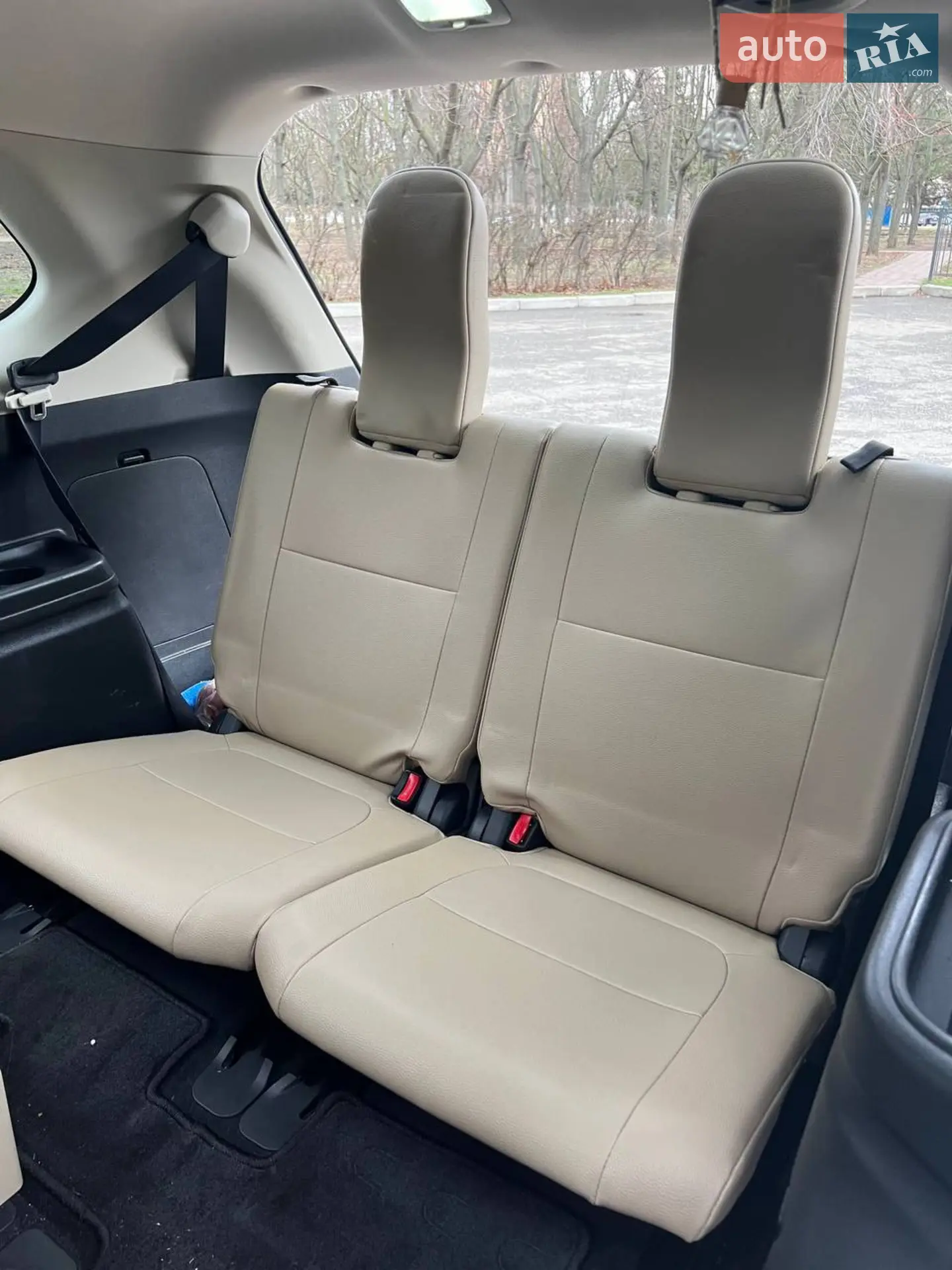 2016 Mitsubishi Outlander - мініатюра 15