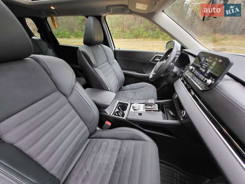 Внедорожник / Кроссовер Mitsubishi Outlander 2021 в Жовкве