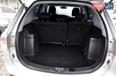 Внедорожник / Кроссовер Mitsubishi Outlander 2014 в Львове