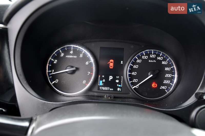 Внедорожник / Кроссовер Mitsubishi Outlander 2014 в Львове