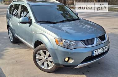 Позашляховик / Кросовер Mitsubishi Outlander 2008 в Києві