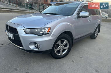 Внедорожник / Кроссовер Mitsubishi Outlander 2011 в Харькове