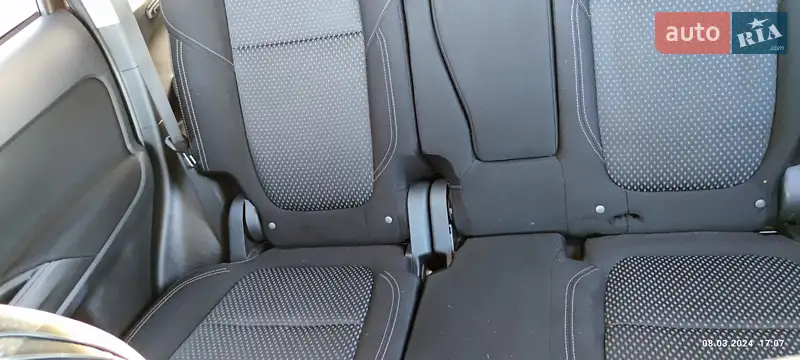 Mitsubishi Outlander 2019 VIN JMBXTGF2WLZ000284 фото оголошення 33 з 120
