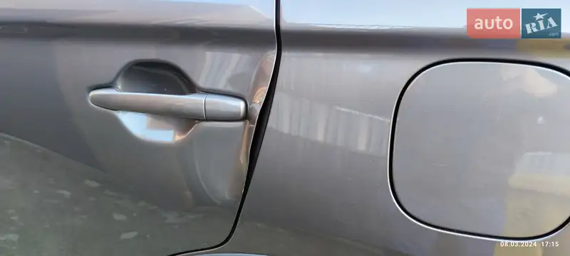 Mitsubishi Outlander 2019 VIN JMBXTGF2WLZ000284 фото оголошення 75 з 120