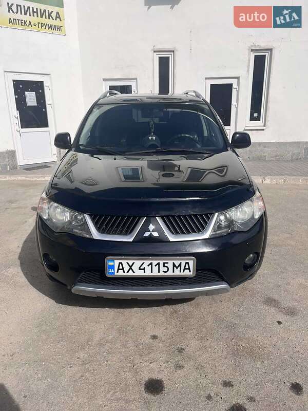Позашляховик / Кросовер Mitsubishi Outlander 2008 в Кам'янському