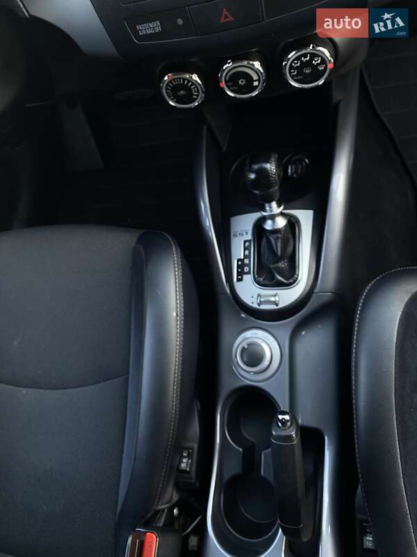 Внедорожник / Кроссовер Mitsubishi Outlander 2010 в Измаиле фото 9 Внедорожник / Кроссовер Mitsubishi Outlander 2010 в Измаиле