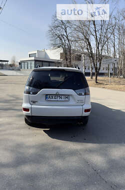 Позашляховик / Кросовер Mitsubishi Outlander 2011 в Харкові