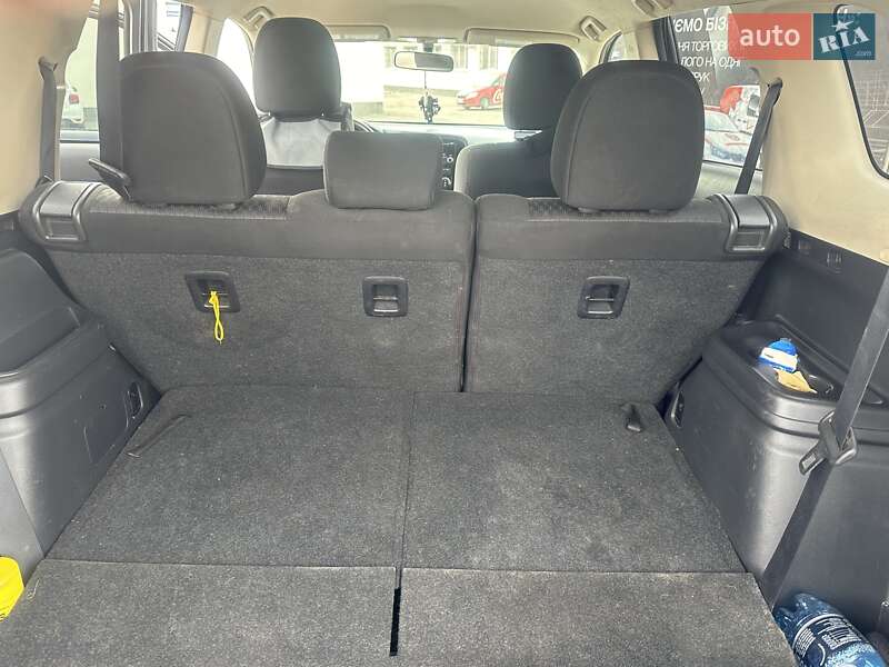 Внедорожник / Кроссовер Mitsubishi Outlander 2014 в Полтаве